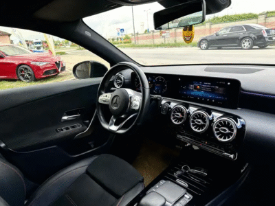 Mercedes-Benz A 180