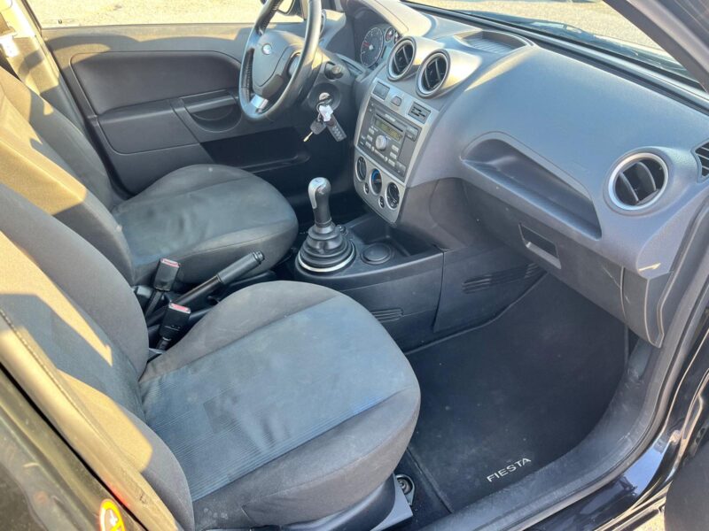 Ford Fiesta 5p 1.4 tdci