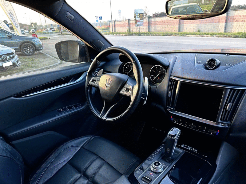 Maserati Levante 3.0 V6 Gransport