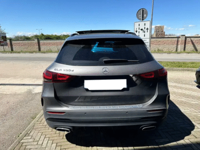 Mercedes-Benz GLA 200 d
