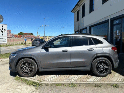 Mercedes-Benz GLA 200 d